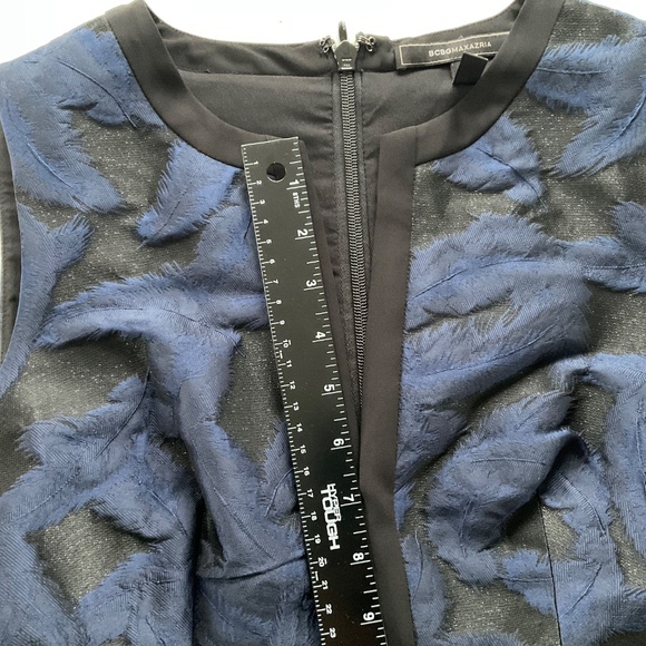 BCBGMaxazria Suni Jacquard Sheath Dress Sz 0 Navy Blue Cocktail Party Festive - Picture 5 of 13